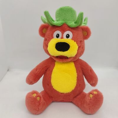 रिकॉर्डिंग और दोहराना बाएँ और दाएँ स्ट्रॉबेरी भालू को हिलाना